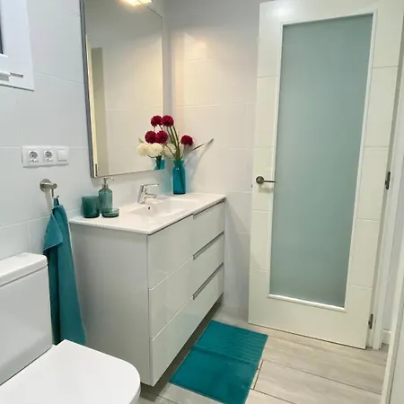 Apartment In Canteras Las Palmas / Gran Canaria